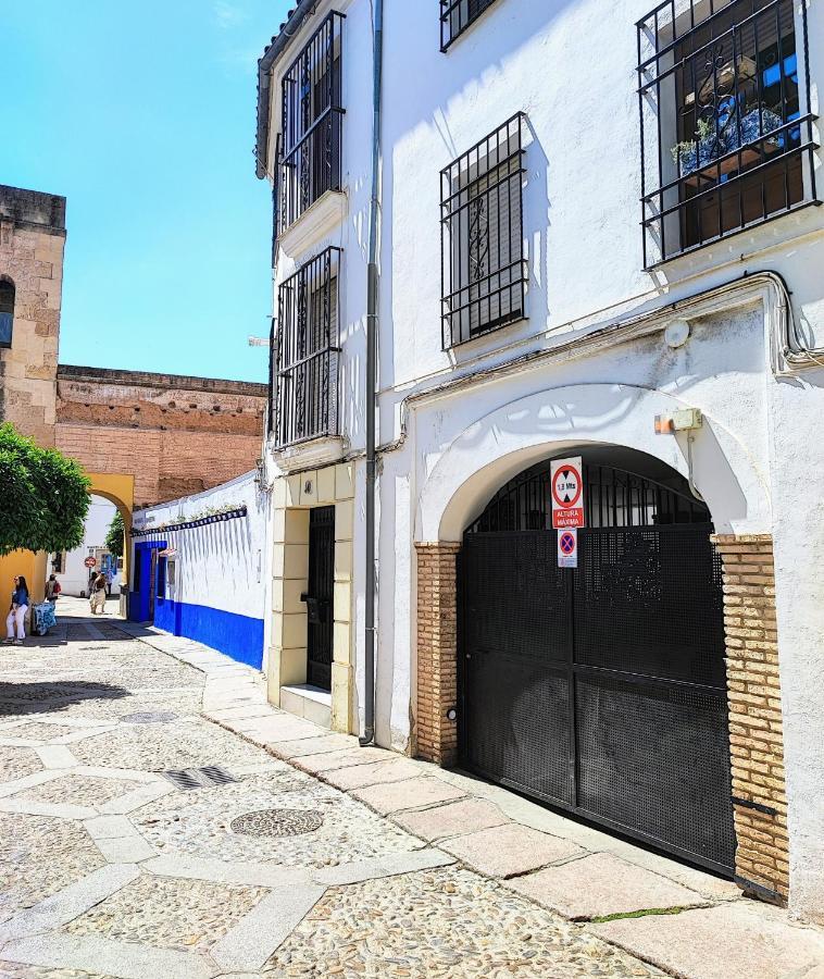 Apartamento Alcazar San Basilio Kordoba Bagian luar foto
