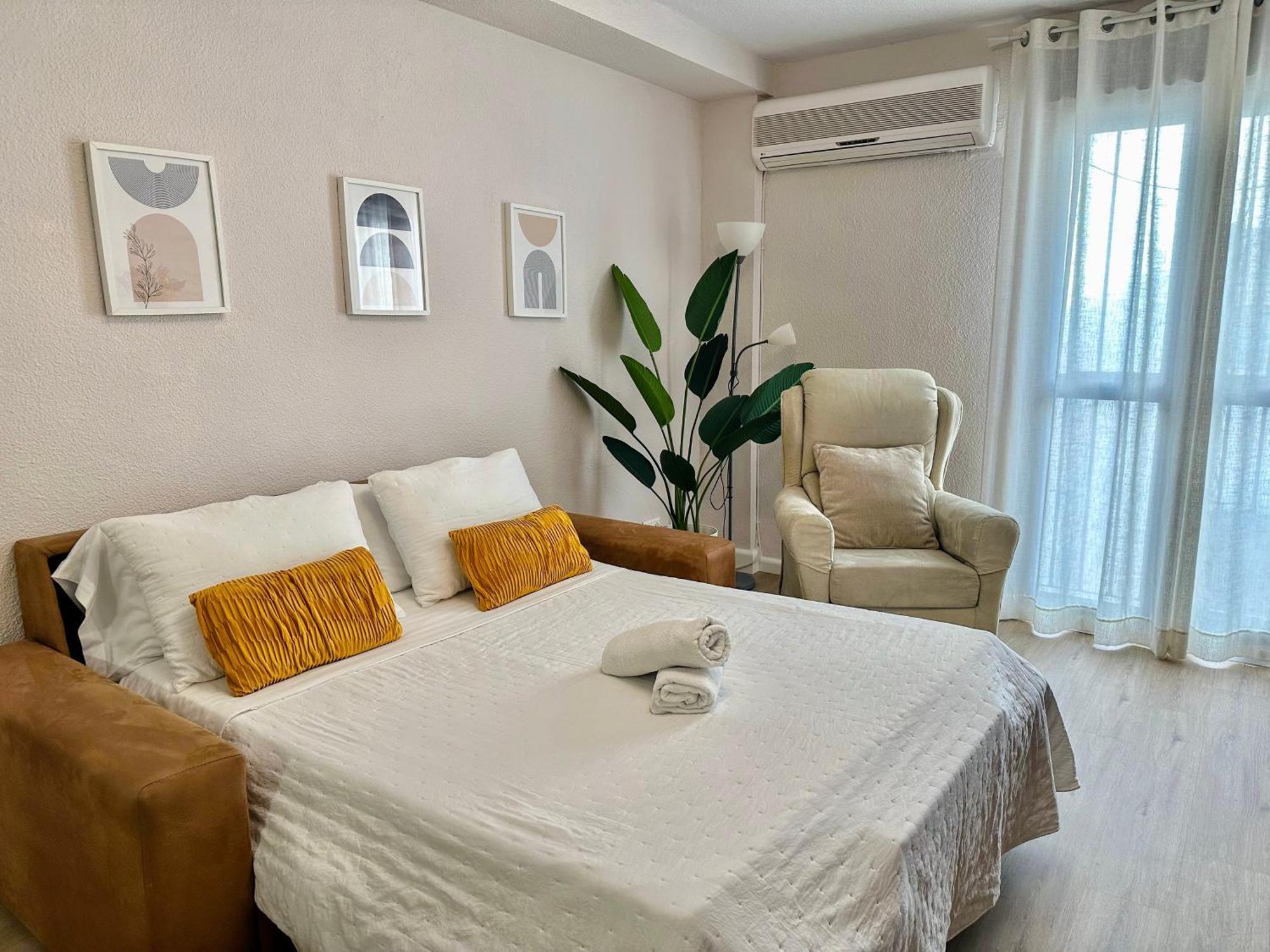 Apartamento Alcazar San Basilio Kordoba Bagian luar foto