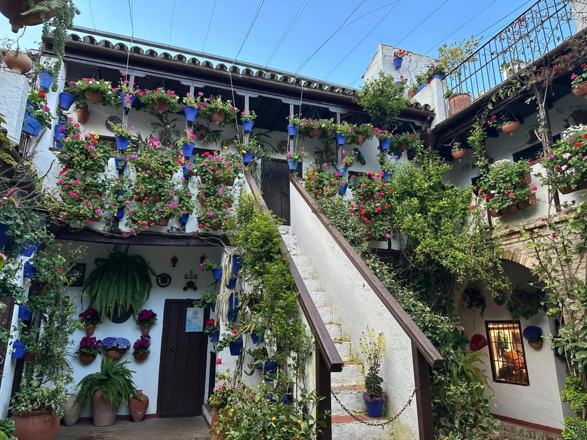 Apartamento Alcazar San Basilio Kordoba Bagian luar foto
